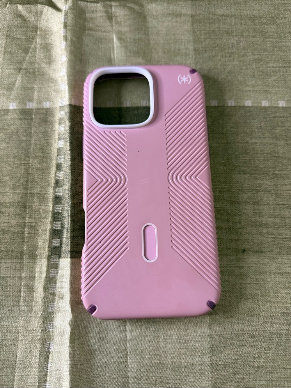 Speck Presidio 2 Pink Protective Dual-Layer Textured Phone Case